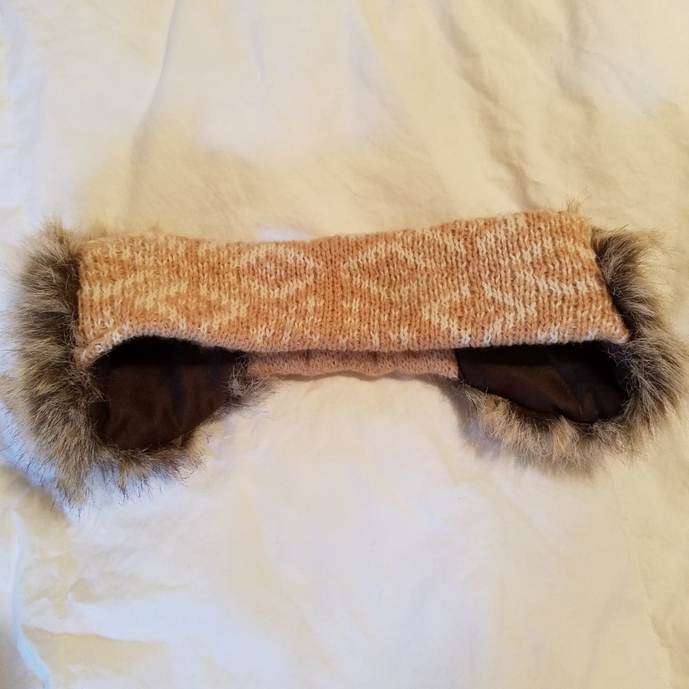 Steve Madden Knit Headband